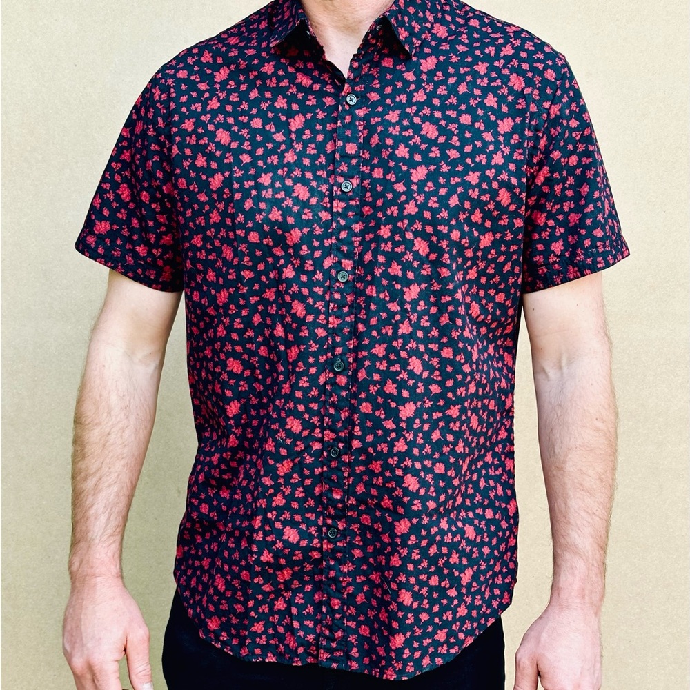 Express Men's Black and Red Floral Button Down Shirt
